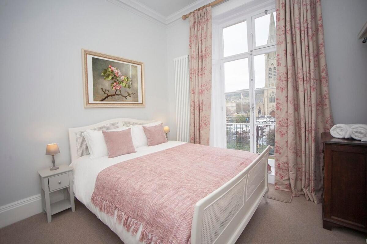Stylish City Centre Apartment - Bath Exteriér fotografie